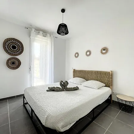 App Le Golf T3 Terrasse Wifi Pkg Апартаменты *