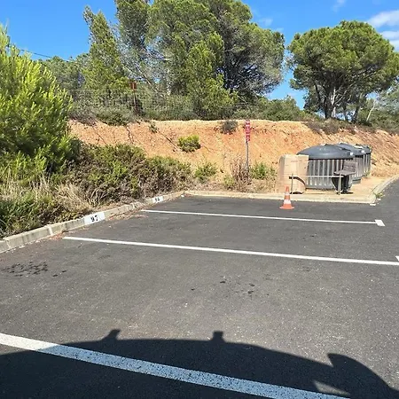 App Le Golf T3 Terrasse Wifi Pkg Апартаменты